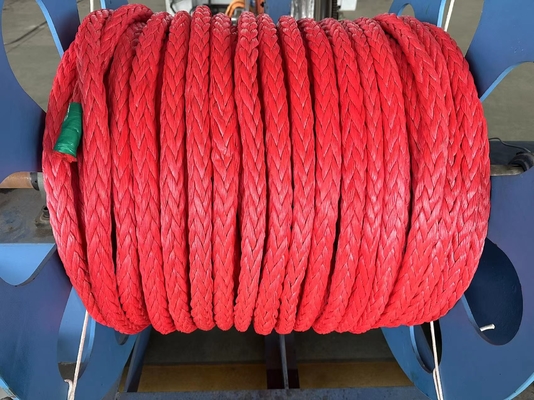 حبل سلكي من الألياف الاصطناعية UHMWPE ذو 12 خيطًا عالي القوة قطره 48 مم لسحب السفن البحرية