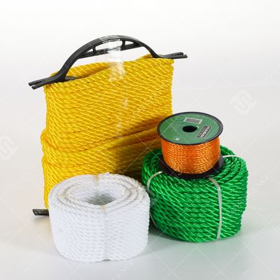 حبل بي اي مقاوم للأشعة فوق البنفسجية الثلاثي الخيوط للنقل البحري والخارج